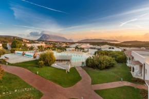 Grande Baia Resort & Spa San Teodoro